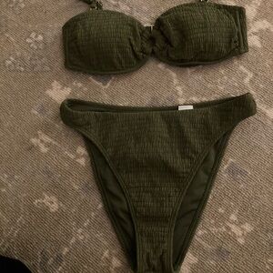 NWOT Abercrombie bikini